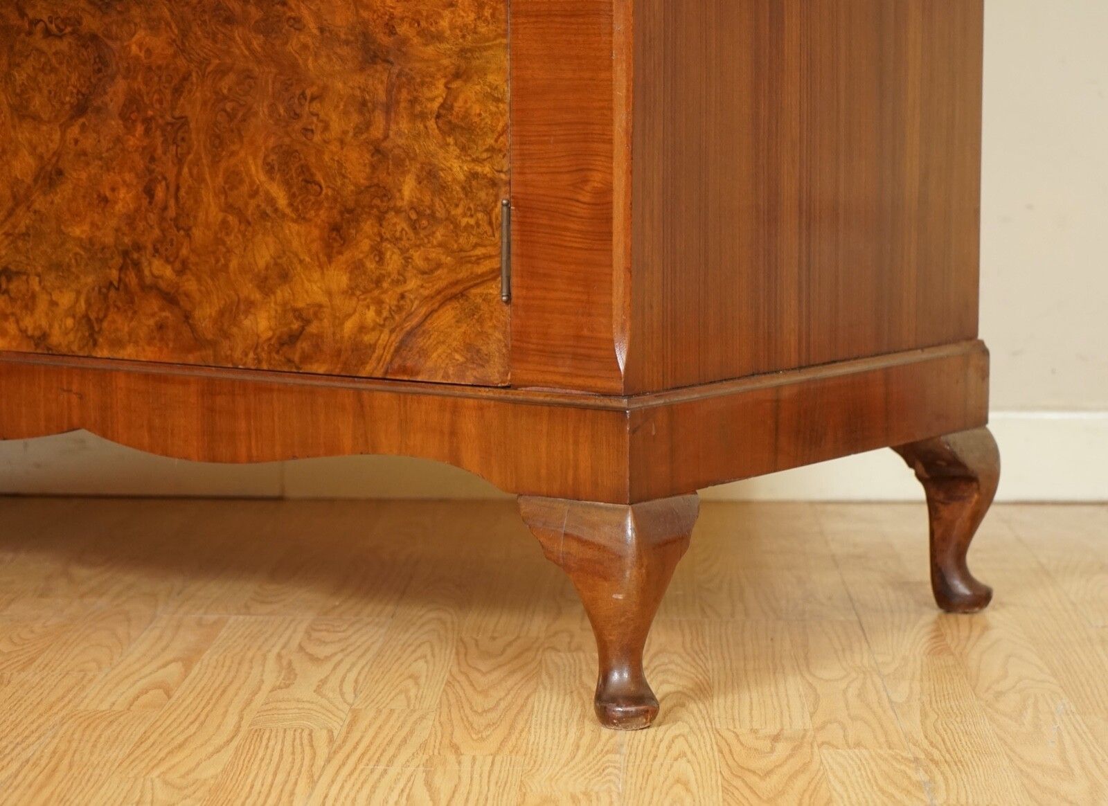 Stunning Made In England Art Deco Burr Walnut Double Wardrobe photo for sale