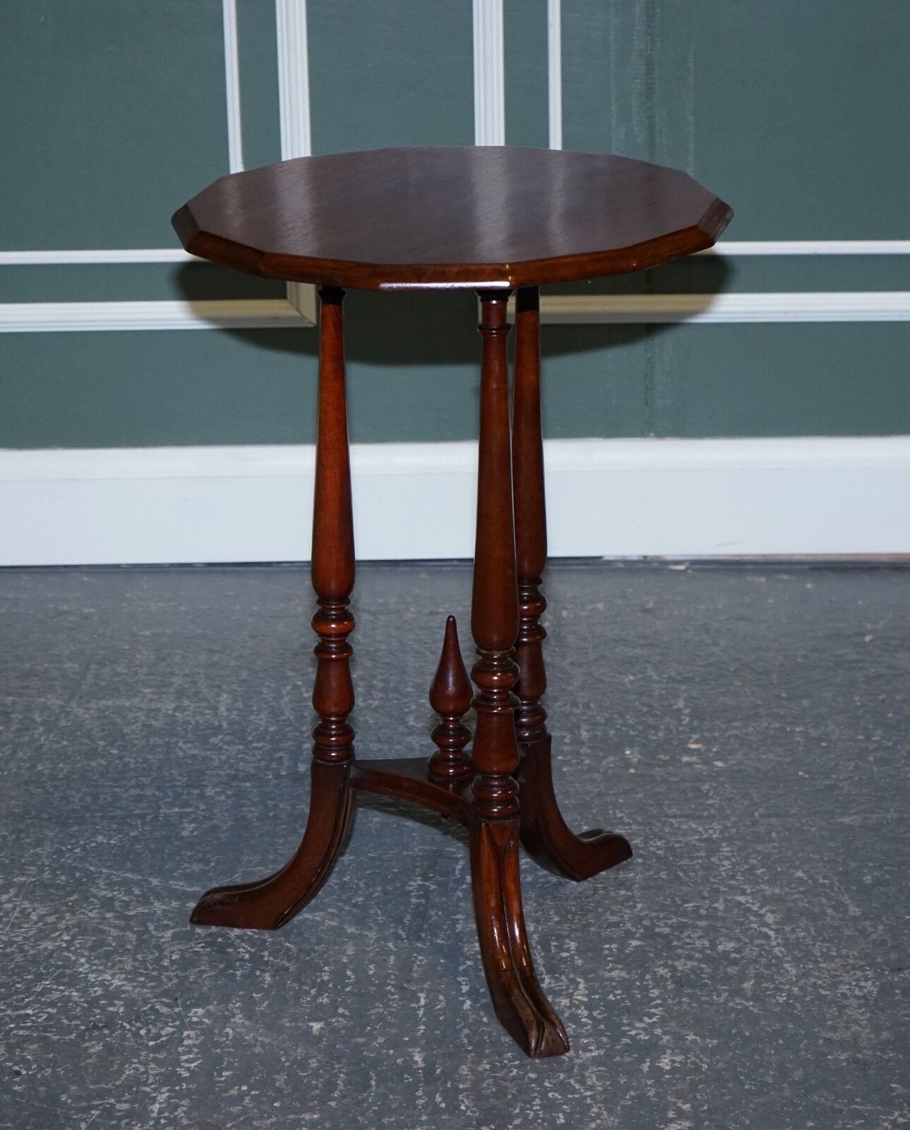 Lovely Restored Hardwood Hexagon Side Table With Curved Spade Feet photo 850.0