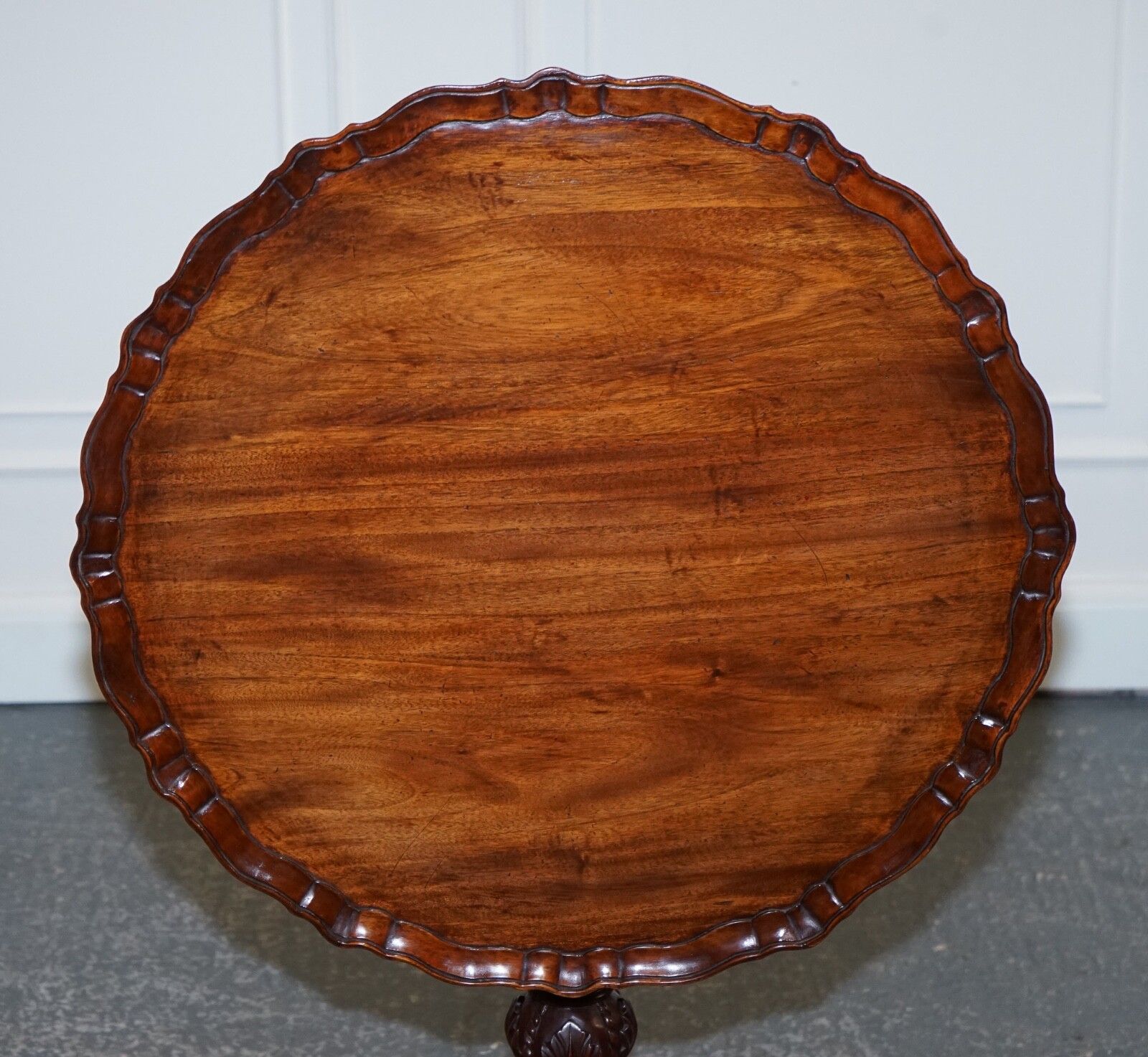 Lovely Large Hardwood Large Pie Crust Tilt Top Side Wine Plant Lamp Table photo vinterior