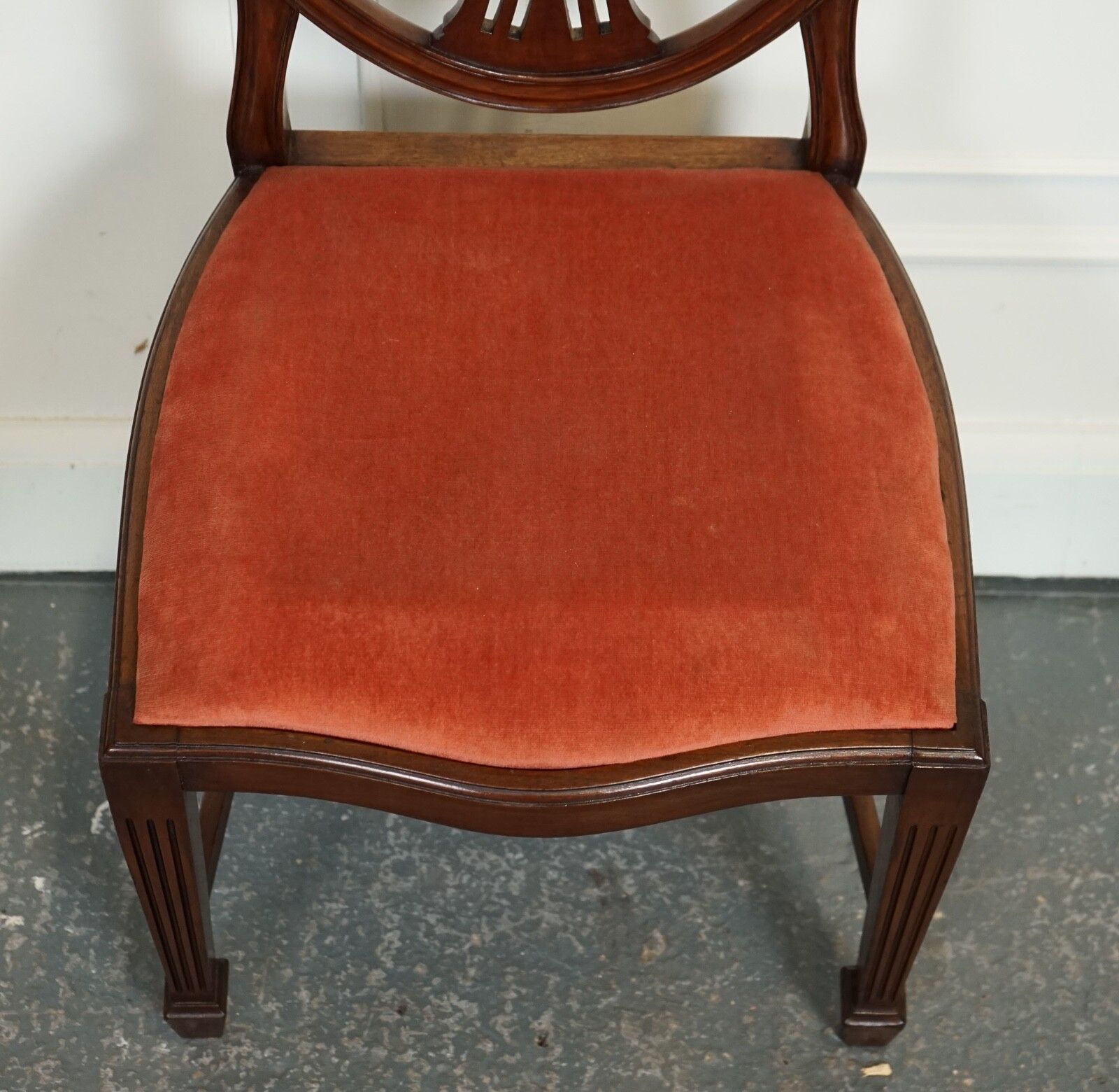 Furniture Lovely Pair Of Victorian Hepplewhite Carver Hallway Side Chairs Feather Filled photo