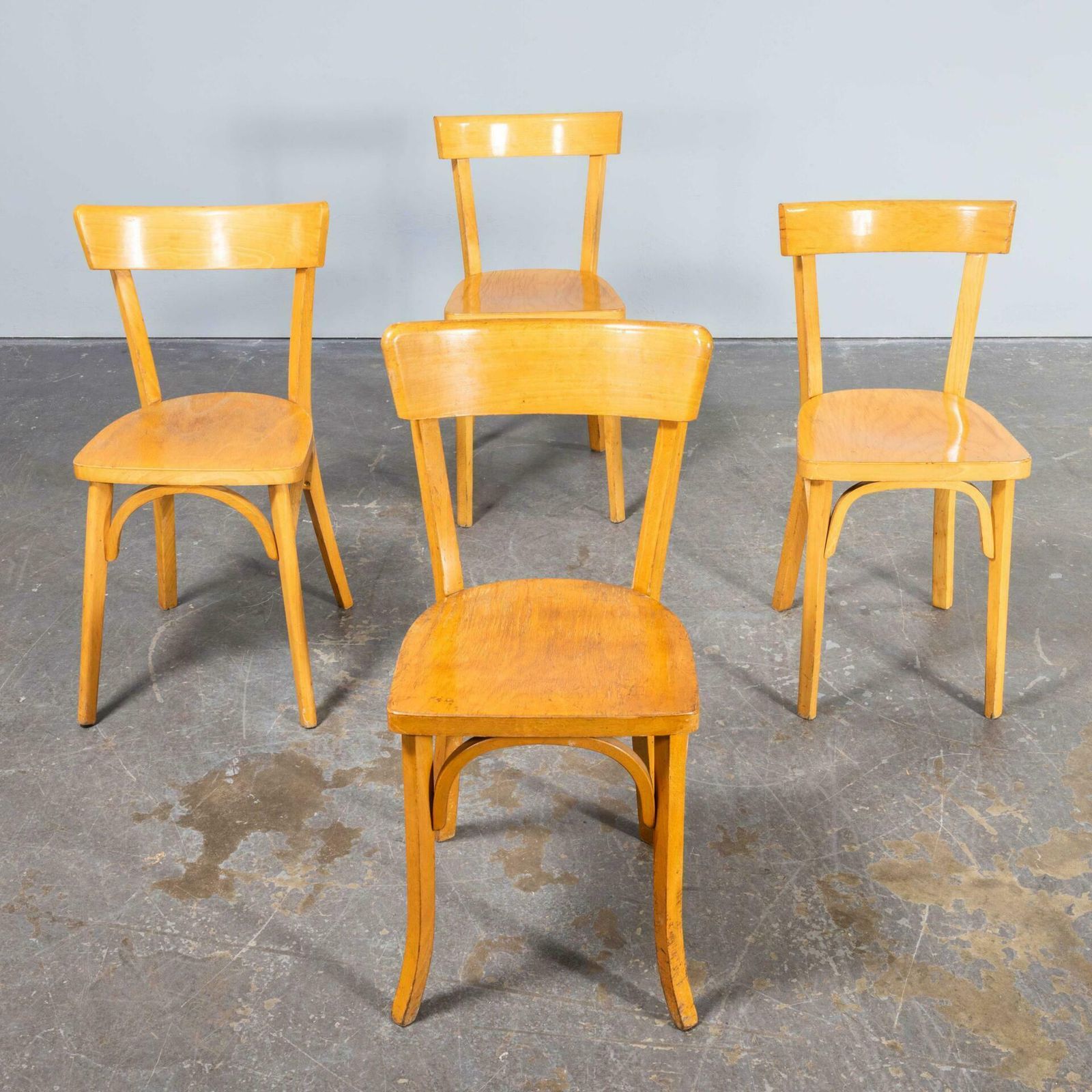 1950’s Standard Single Bar Blonde French Dining Chairs photo Furniture