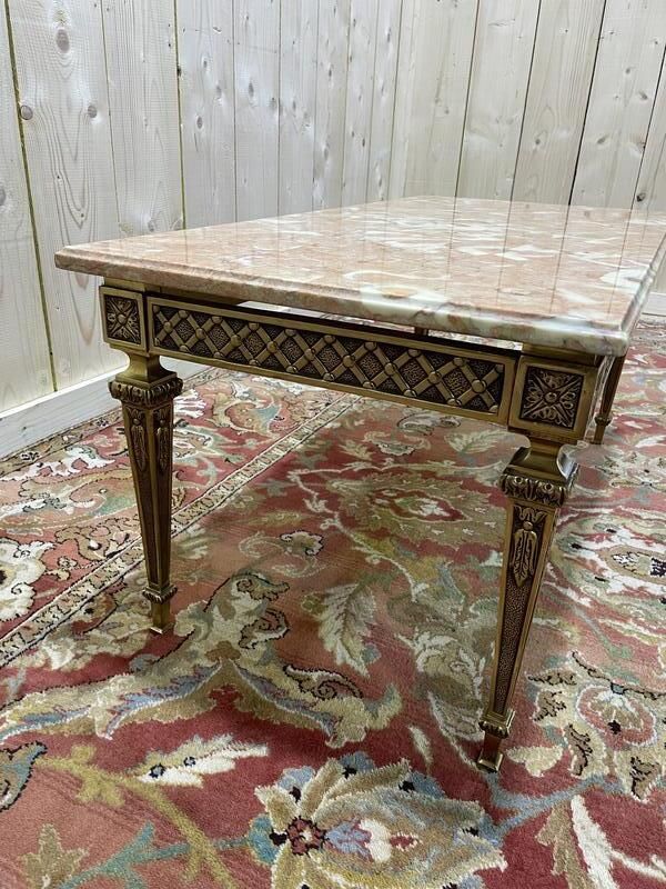 Table Basse De Style Louis XVI En Bronze Doré Et Marbre Rose photo buy