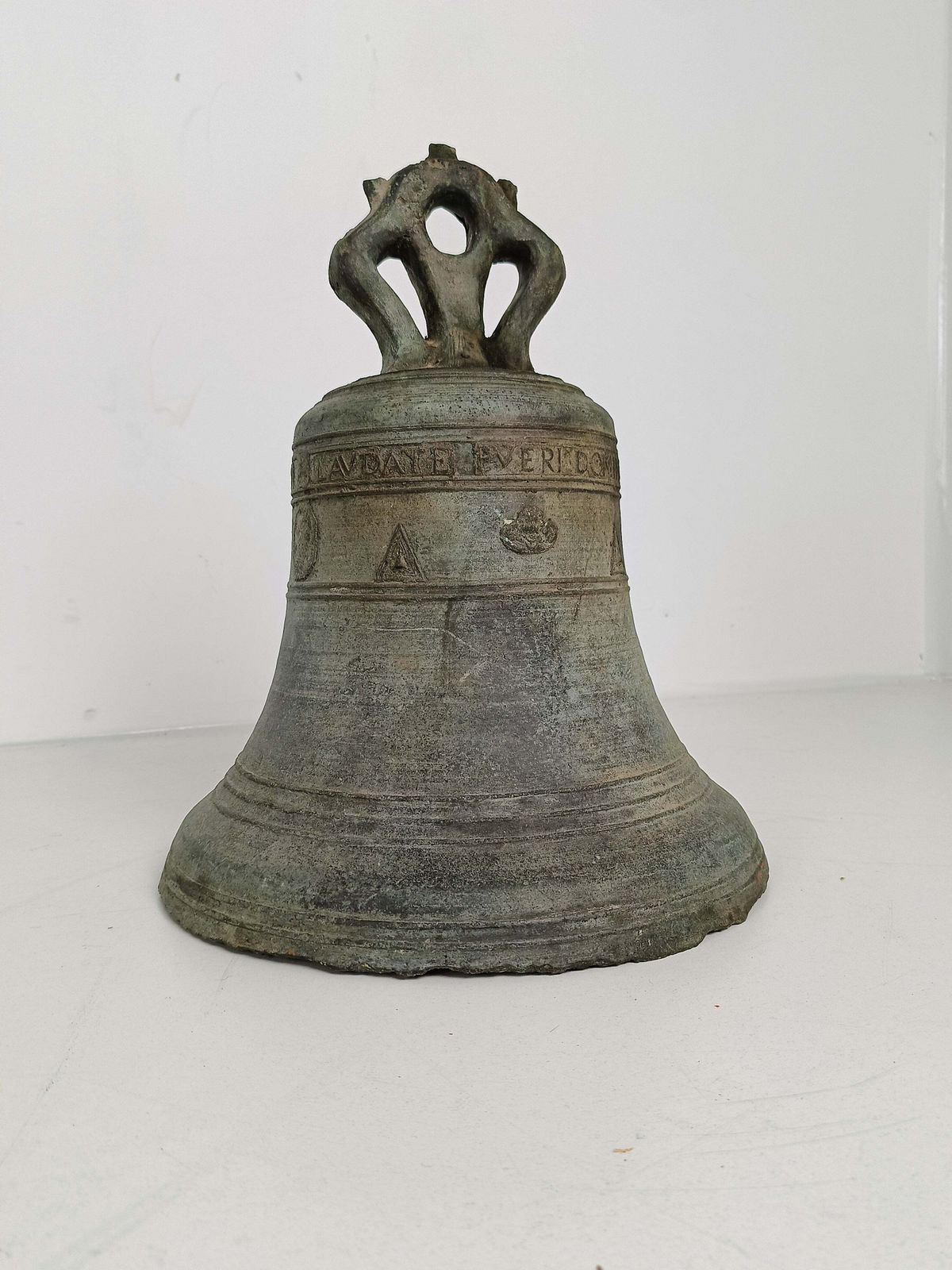 Amazing Antique Church Bell Anno 1679 photo for sale