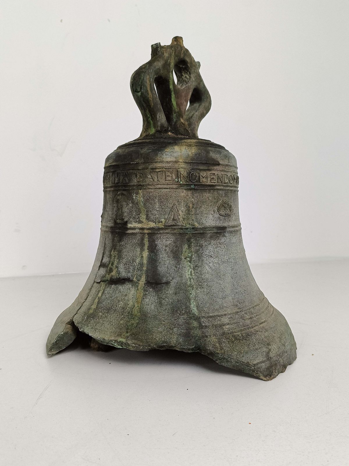 Amazing Antique Church Bell Anno 1679 photo buy