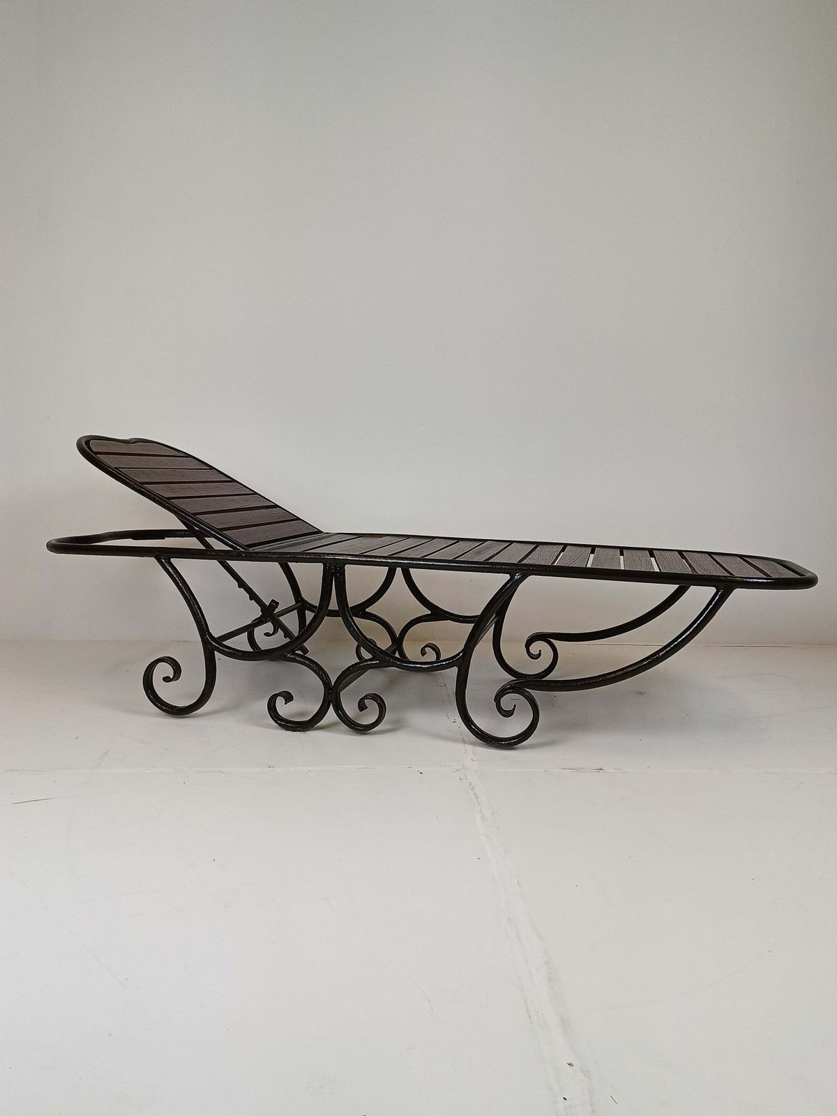 Classic Italian Daybed (2), Early 20th Century photo furniture