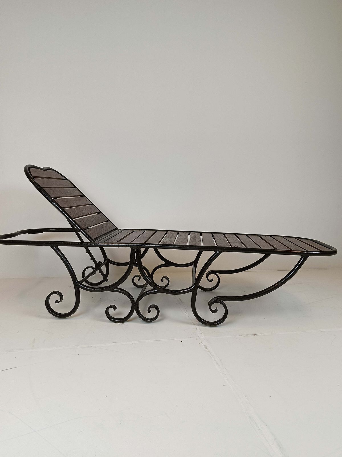 Classic Italian Daybed (2), Early 20th Century photo for sale