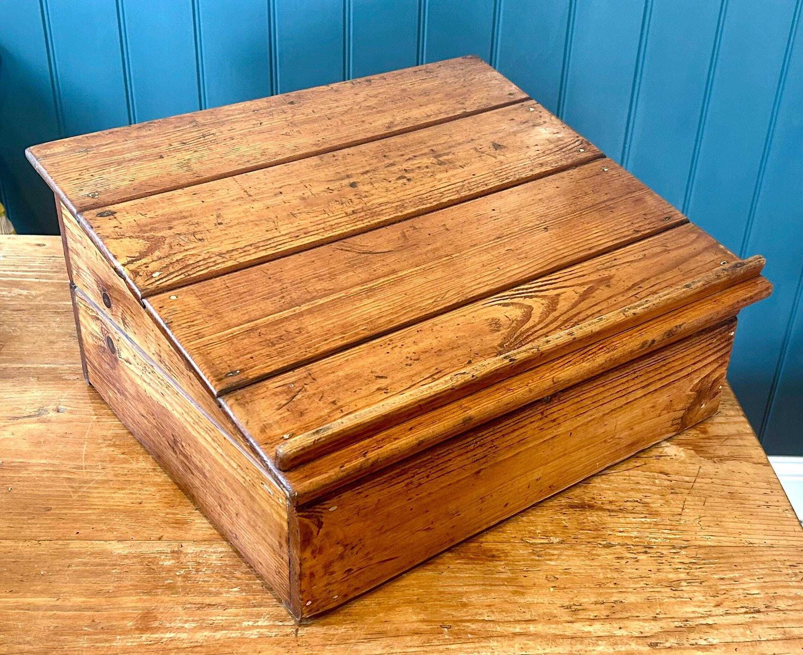 Vintage Pine Church Book Bible Stand Holder Antique Wooden Victorian Lectern Hall Desk Industrial Recipe Kitchen photo furniture