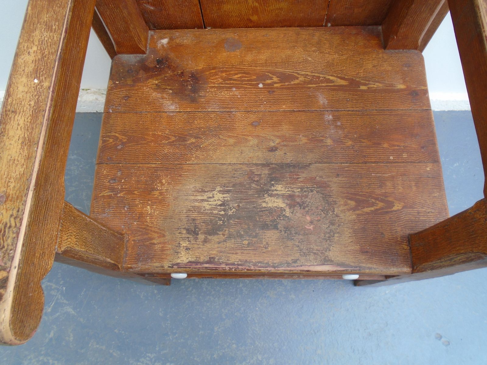 photo furniture An Original Georgian Painted Pine Vernacular Country Lambing Chair/Table