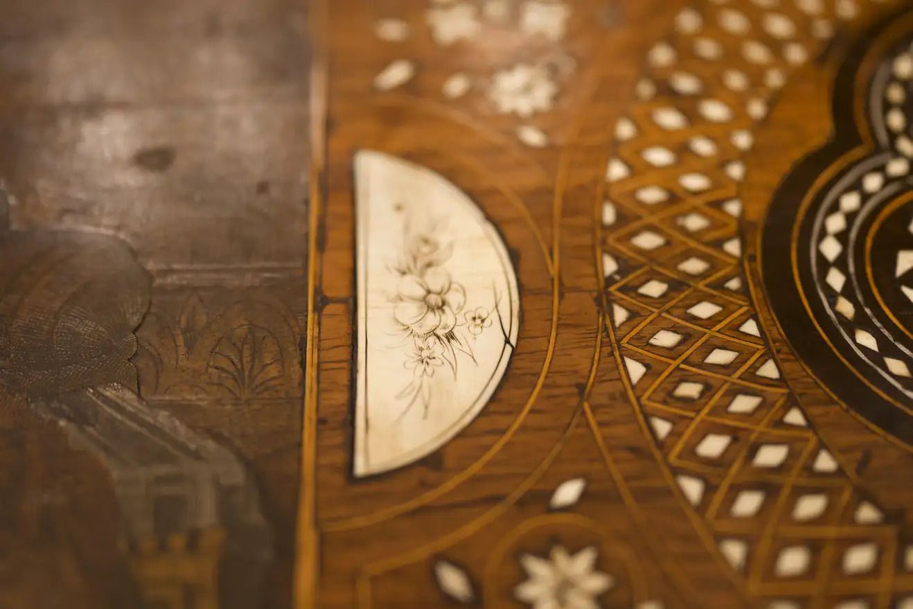 19th Century Italian Renaissance Style Inlay Centre Table photo vinterior
