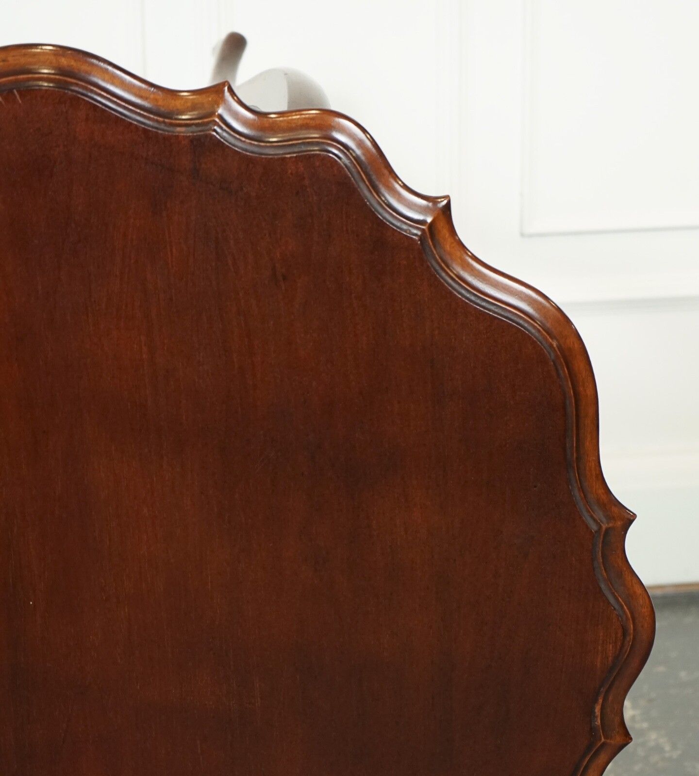 photo vinterior Edwardian Walnut Side End Occasional Centre Table J1