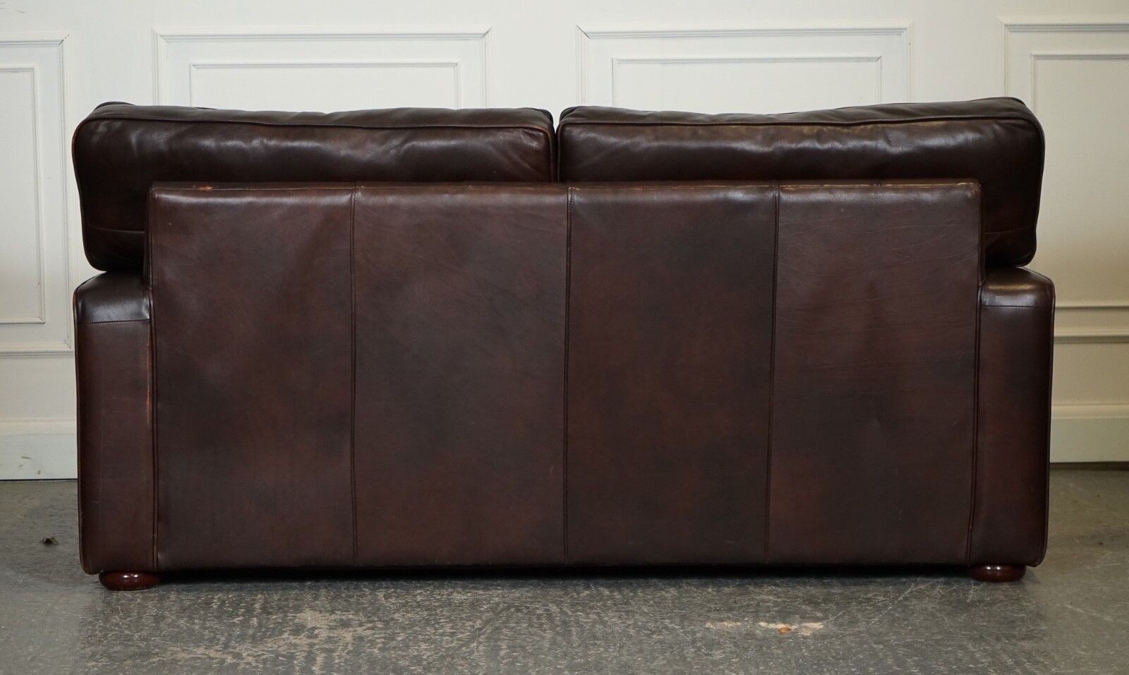 photo vinterior Vintage Distressed Brown Leather Two To Three Seater Sofa