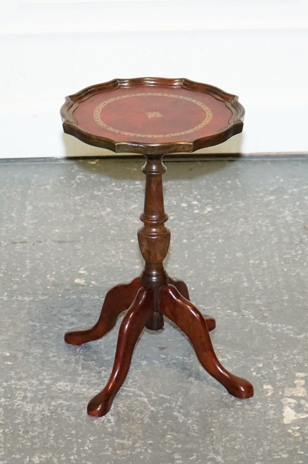 Vintage Burgundy Leather Gold Embossed Side End Wine Lamp Occasional Table photo furniture
