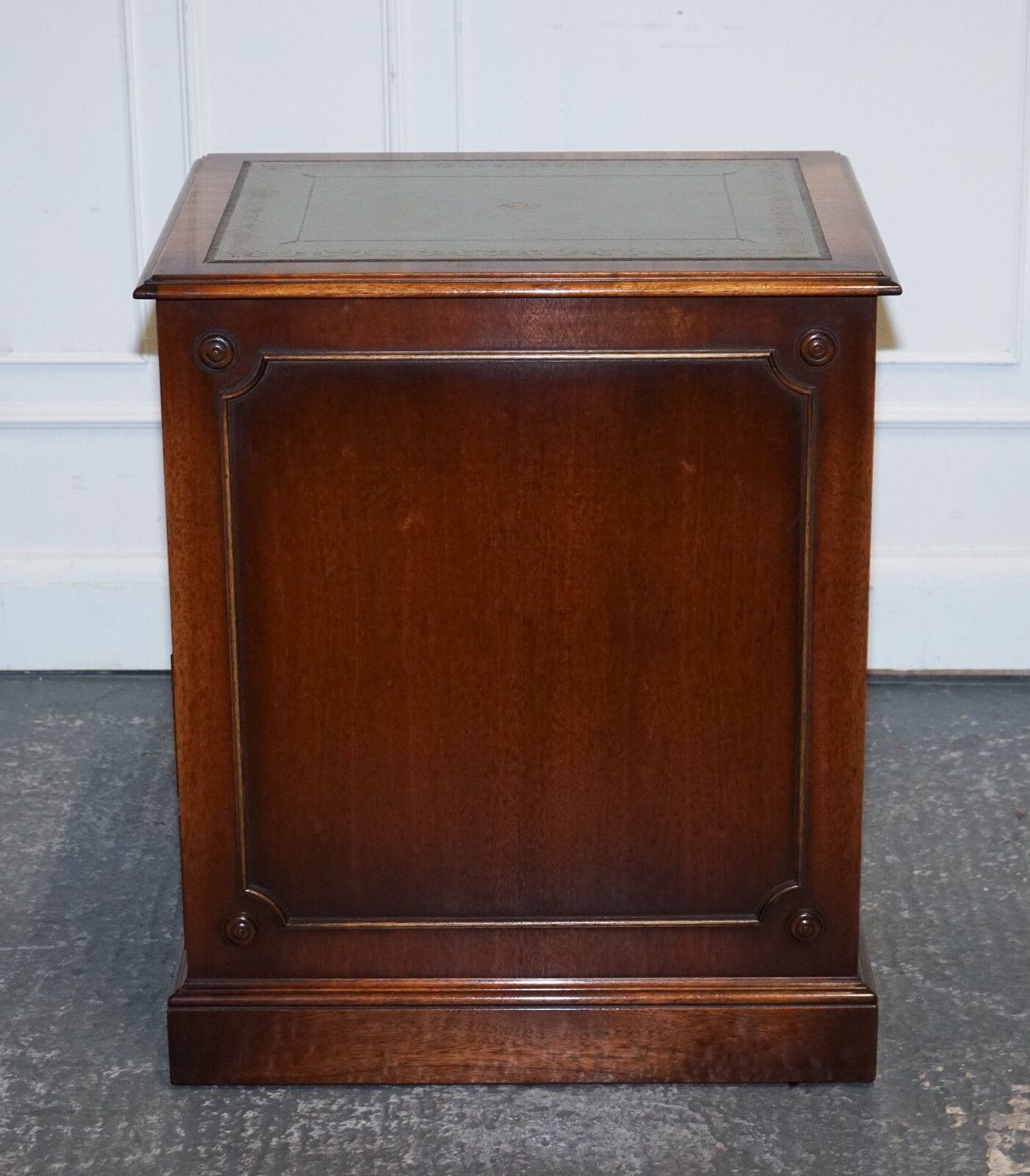 photo vinterior Bevan Funnell Filling Cabinet Rare Sage Blue Leather Various Size Folders