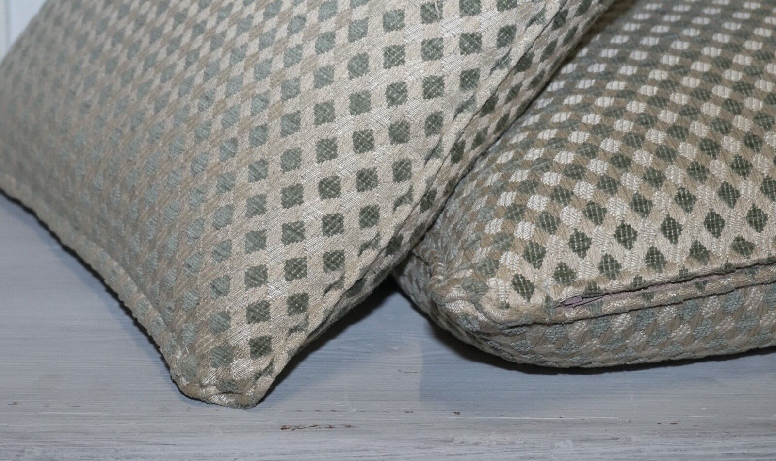 photo furniture Vintage Duresta Duck Scatter Cushion Cream And Sage