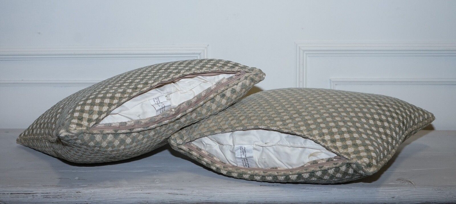 280.0 Vintage Duresta Duck Scatter Cushion Cream And Sage photo