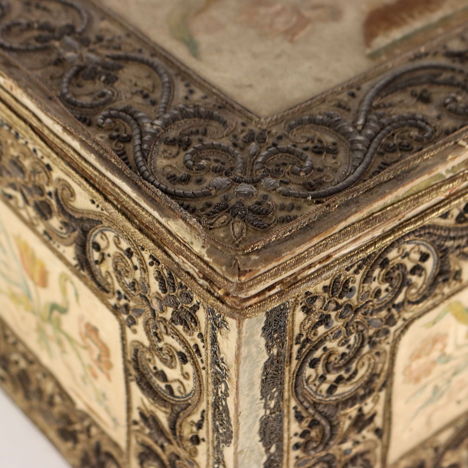 Antique Casket Wood Fabric Beads Europe XIX Century photo vinterior