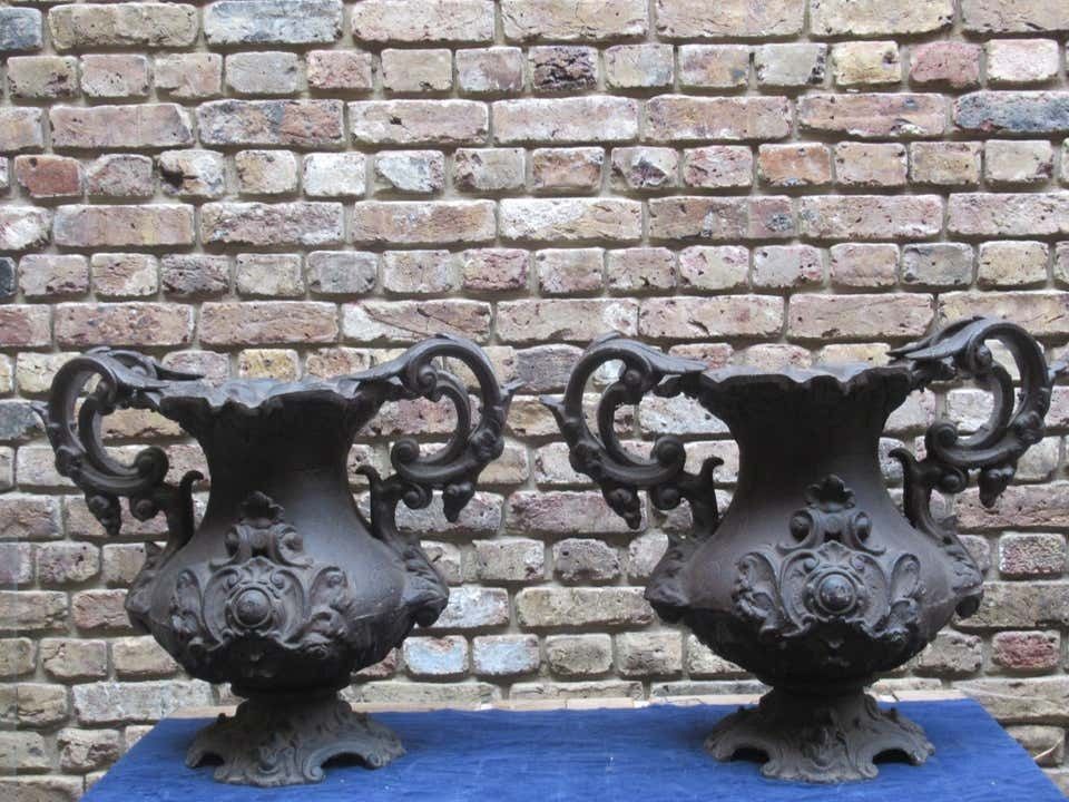 Pair Of Early 20th Century Decorative Cast Iron Urns photo vinterior