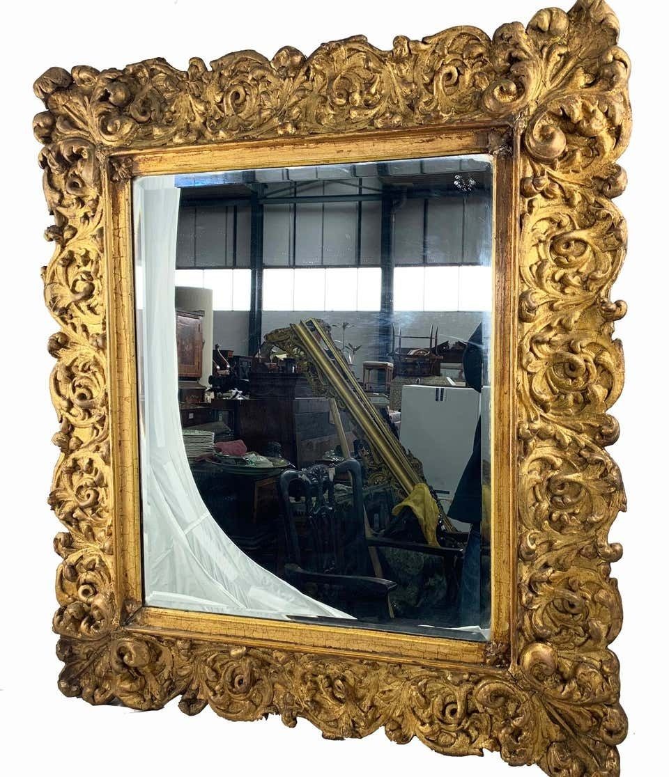 19th Century Large Carved Gilt Wood Mirror photo vinterior