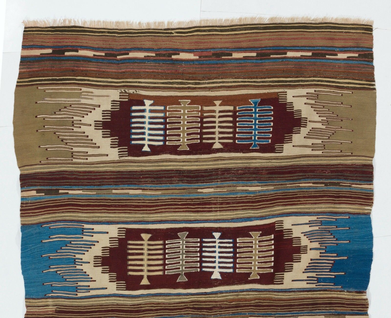 4.7x7.7 Ft Vintage Nomadic Kilim, Flat Woven Wool Floor Covering photo furniture