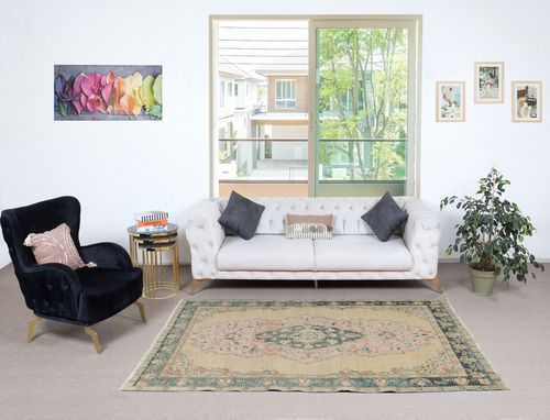 4.8x7.6 Ft Vintage Handmade Turkish Area Rug With Medallion Design photo furniture