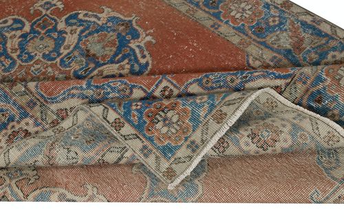 5.5x9.2 Ft Hand Knotted Vintage Turkish Wool Area Rug With Medallion Design photo for sale