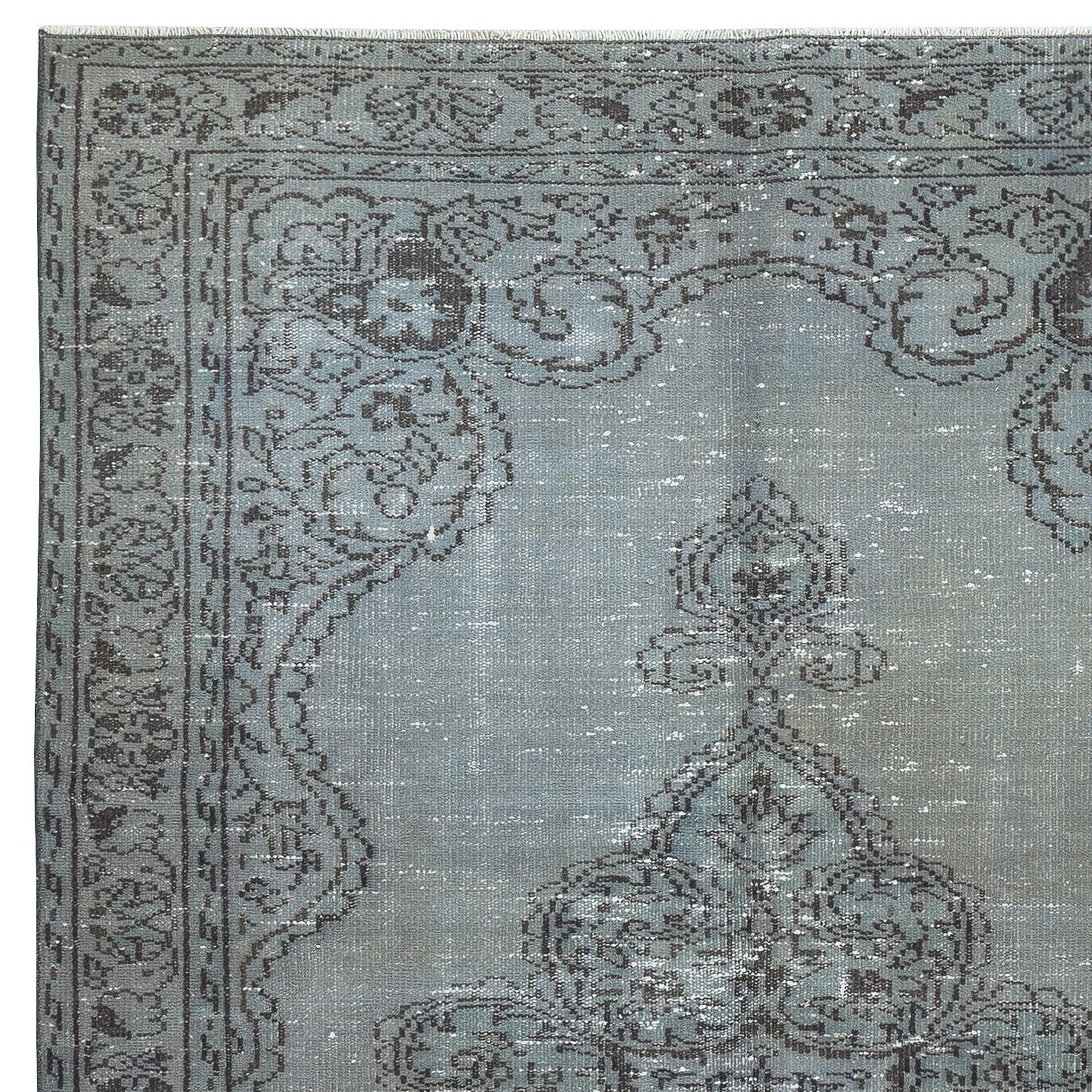 5.7x9 Ft Blue Area Rug For Modern Interiors, Handmade In Turkey photo Textiles