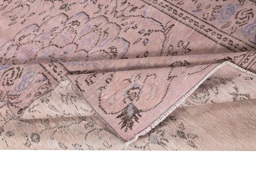 5.6x9 Ft Contemporary Handmade Low Pile Turkish Wool Area Rug In Pink Color photo for sale