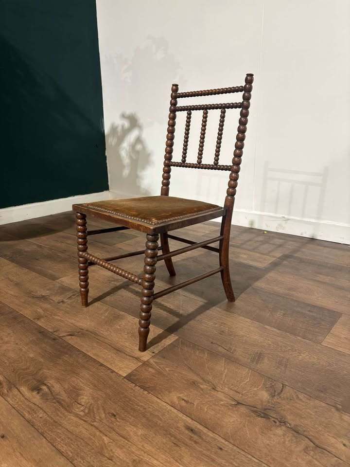 Victorian Mahogany Bobbin Leg Child's Chair