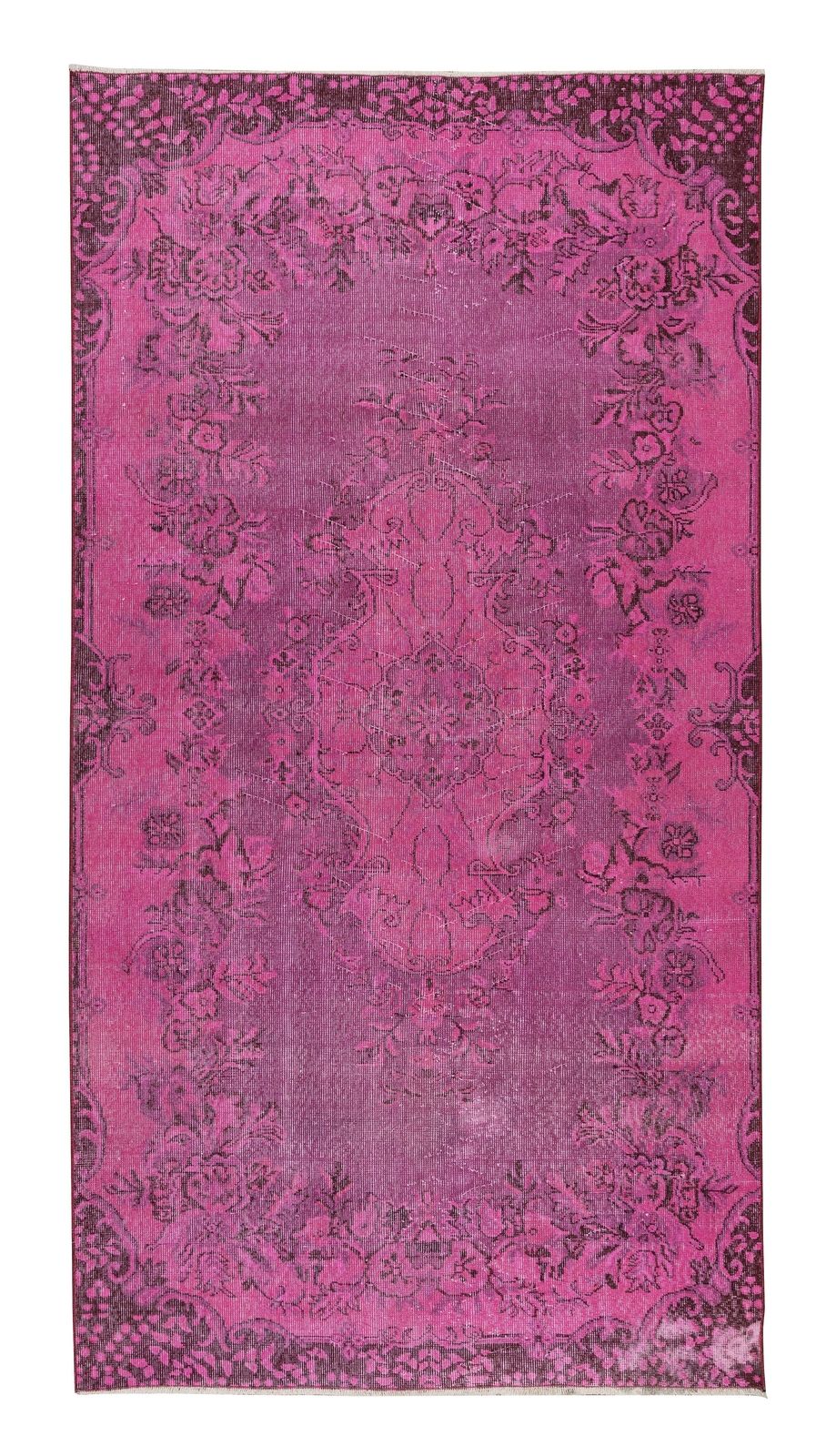 5x9.4 Ft Vintage Handmade Turkish Rug Re Dyed In Pink With Medallion Design