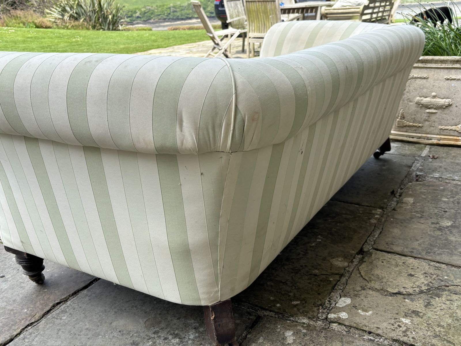 Victorian Sofa photo furniture