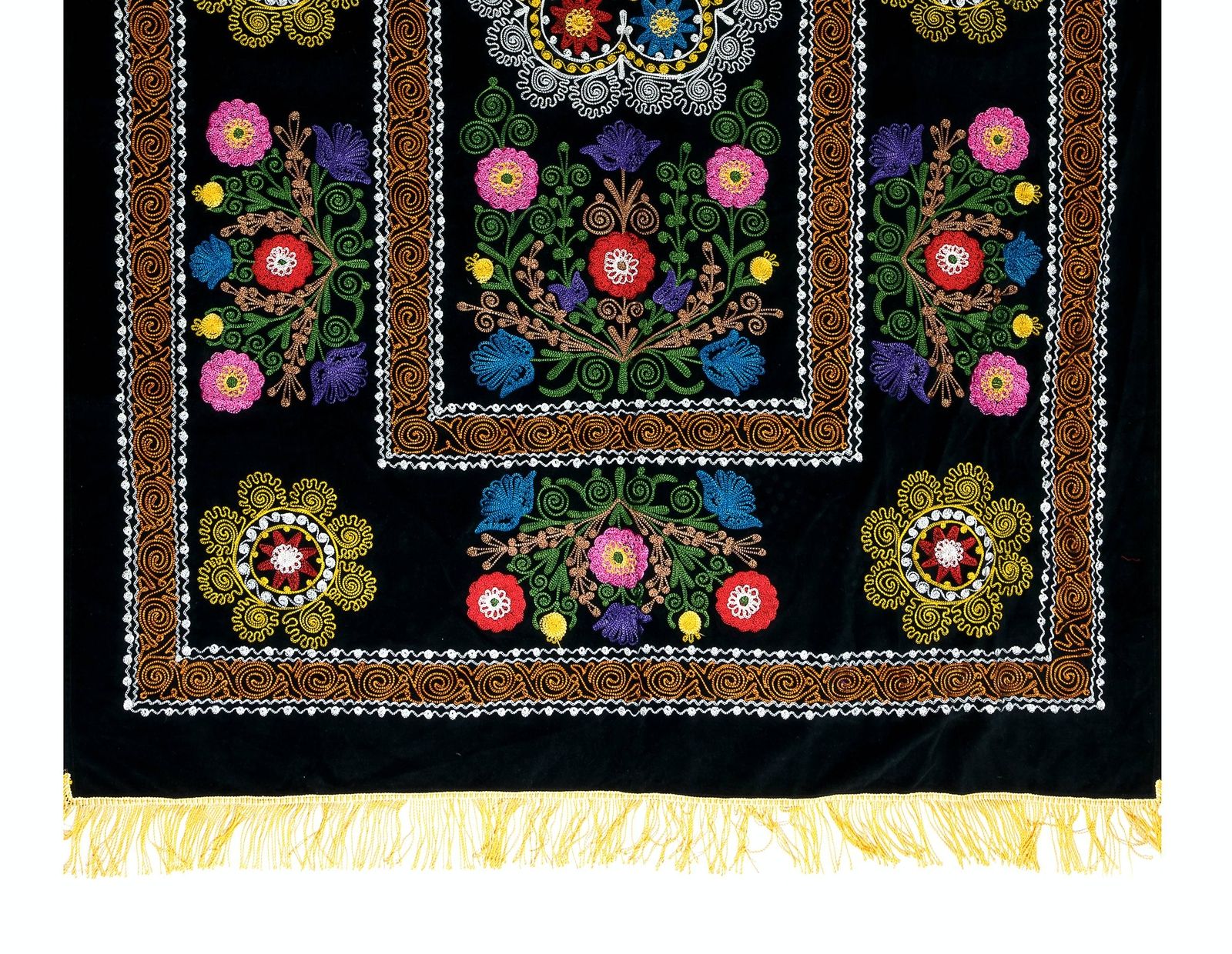 4.5x6.6 Ft Vintage Silk Hand Embroidery Bed Cover, Asian Suzani Wall Hanging photo for sale
