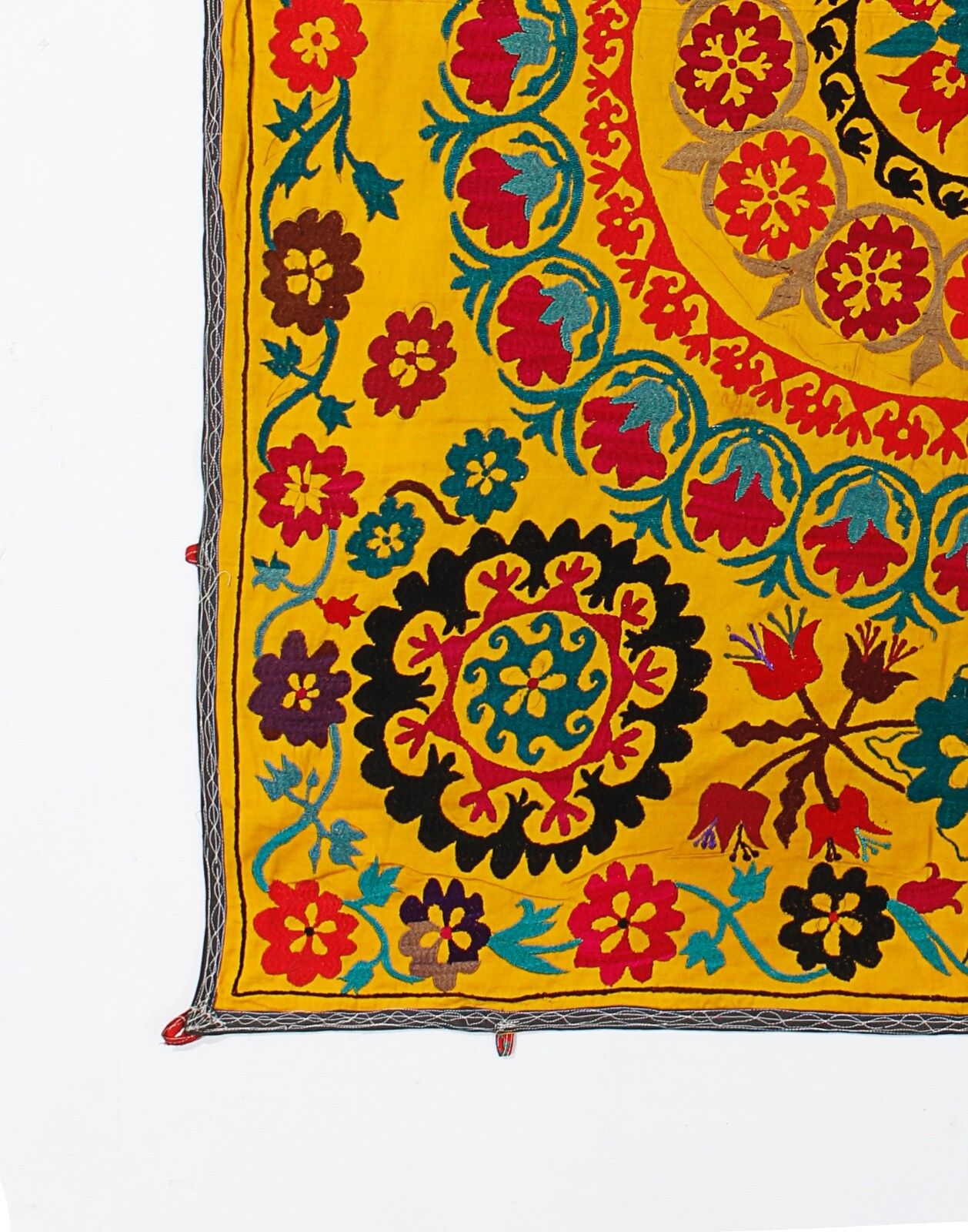 4.5x6 Ft Asian Suzani Textile. Embroidered Cotton & Silk Bed Cover, Wall Hanging photo 310.0