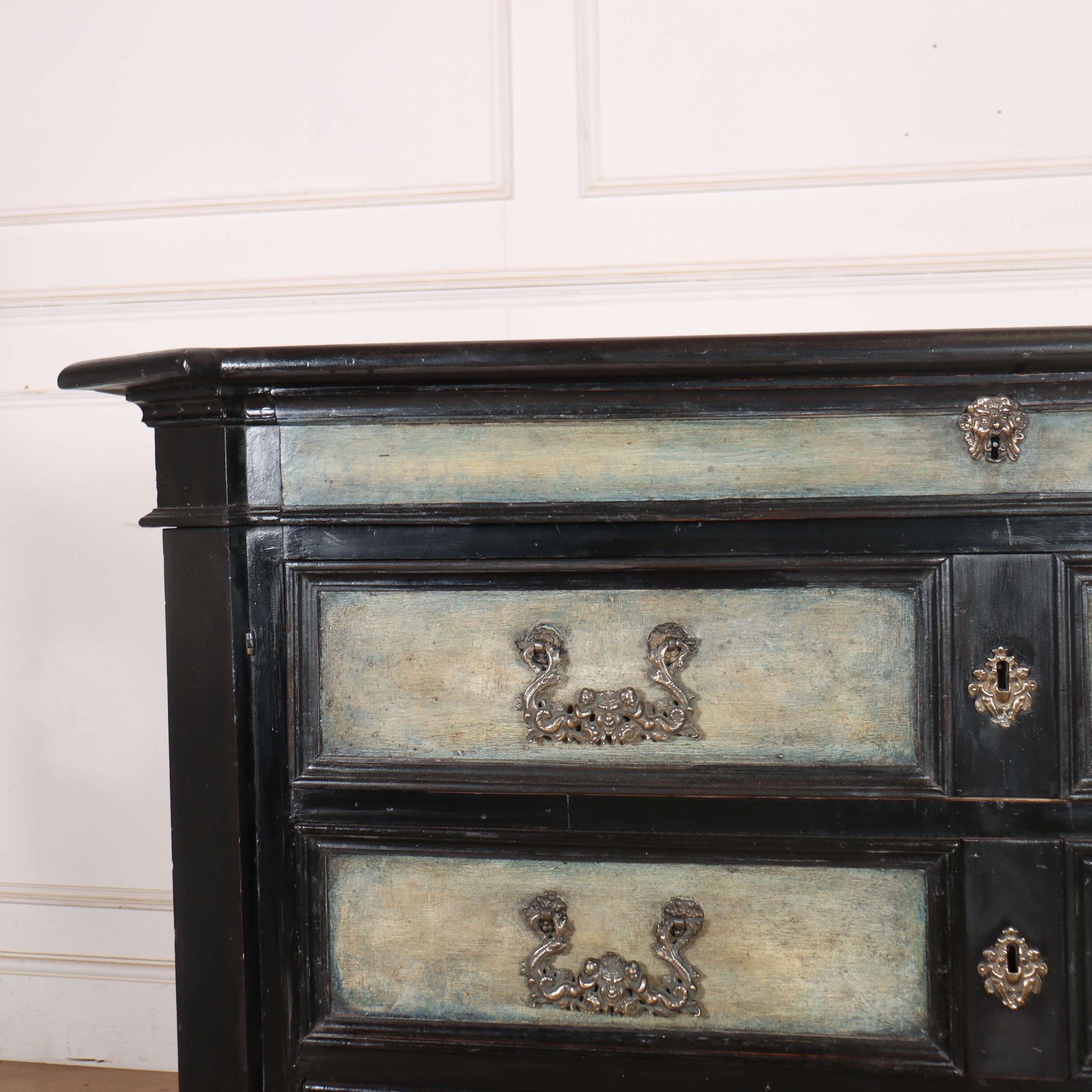 18th Century Italian Painted Commode photo furniture