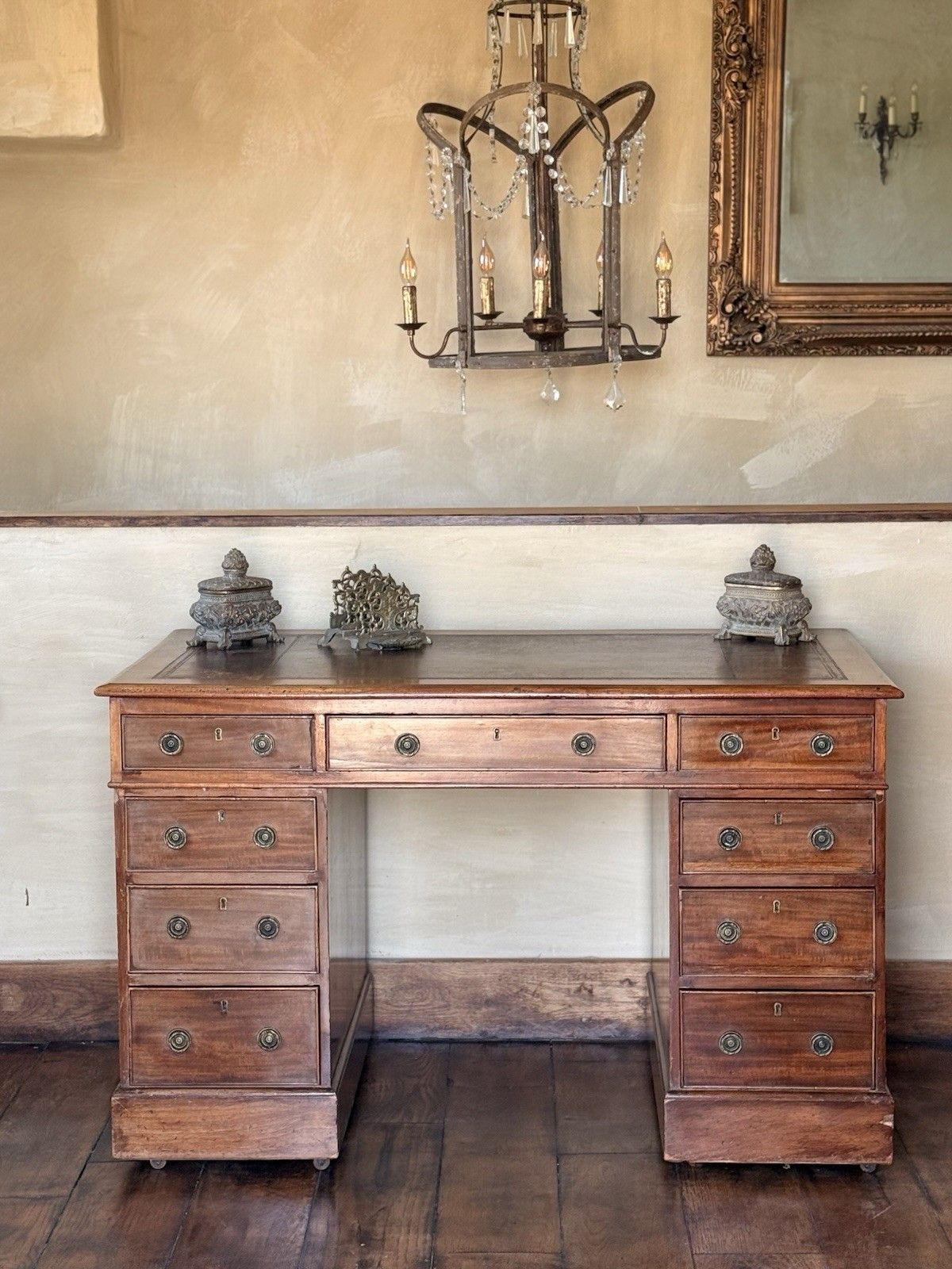 Fine Original Georgian Antique Brown Leather Writing Pedestal Desk Circa 1800's photo 999.0
