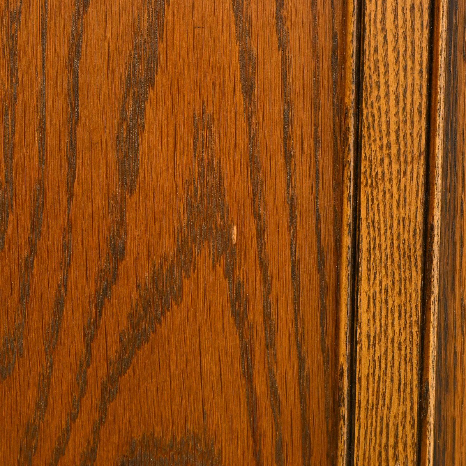 photo for sale Old Charm Hi Fi/Record Cabinet 2 Adjustable Shelves Light Oak Free Uk Delivery*