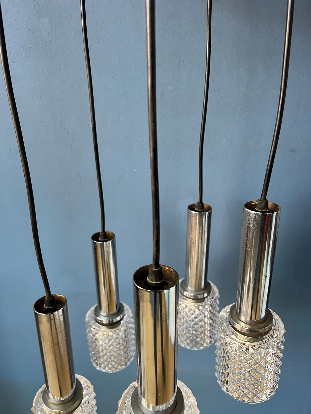 photo furniture Mid Century Crystal Glass Cascade Pendant Lamp