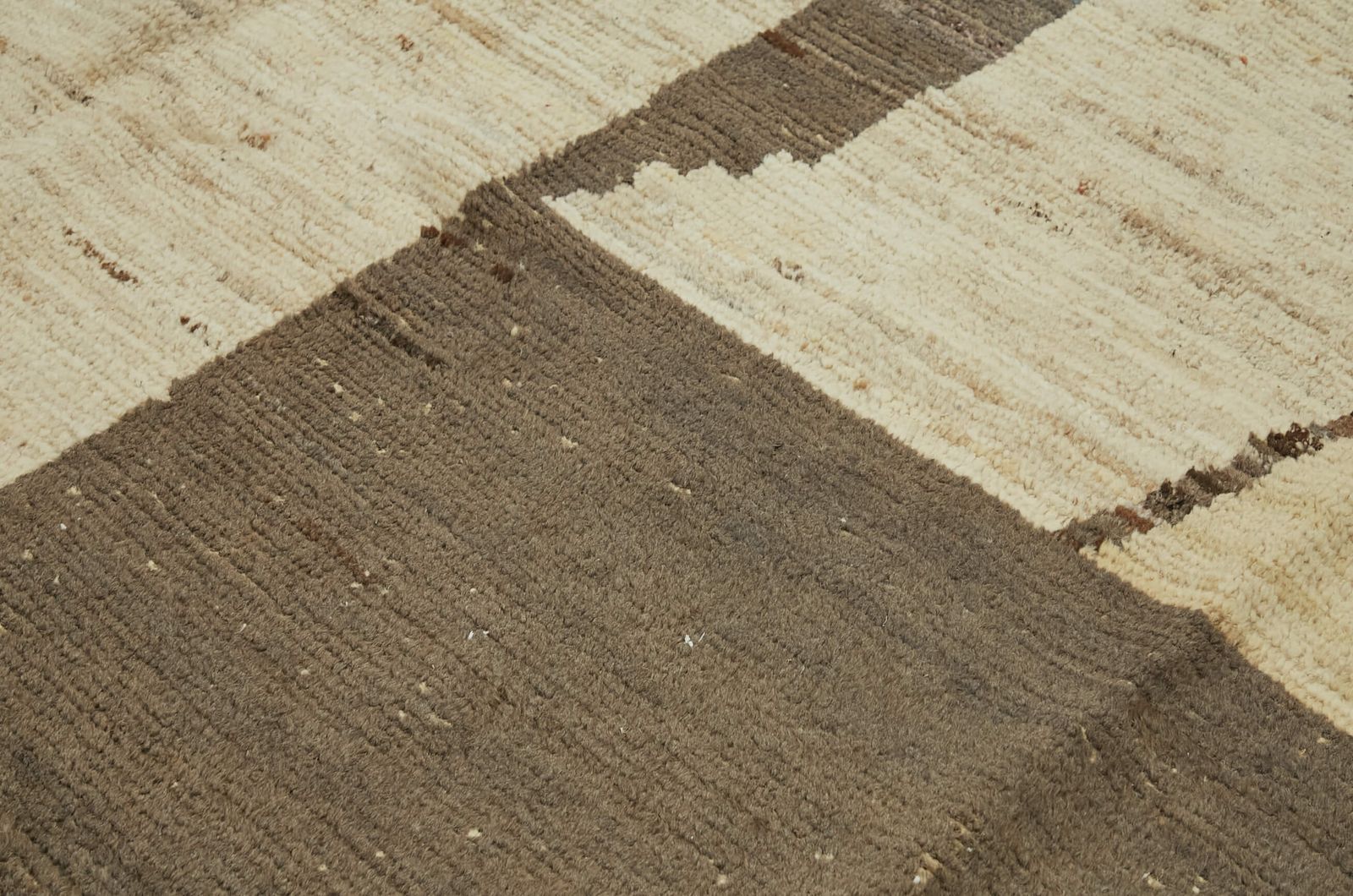 Handmade Beige Modern Tribal Rug 347 Cm X 523 Cm photo 4194.0