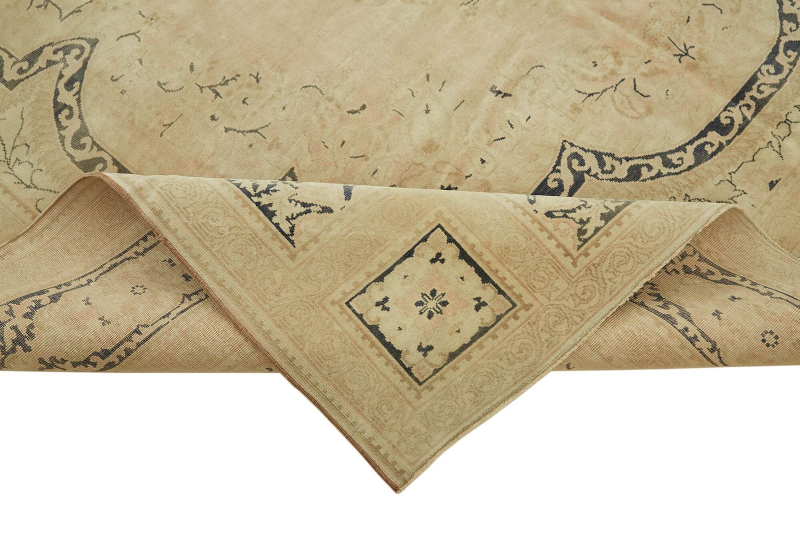Handmade Beige Vintage Large Area Rug  242 Cm X 327 Cm photo vinterior