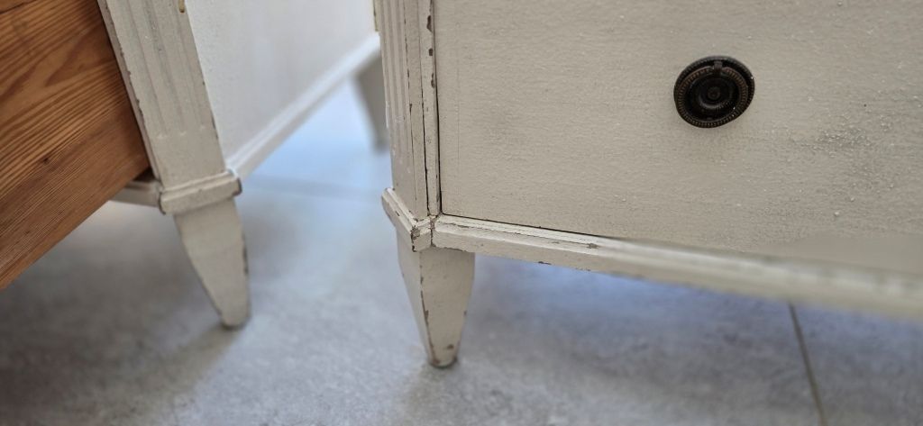 photo furniture Pair Of Swedish 18th Century, Gustavian, Painted Chests Of Drawers