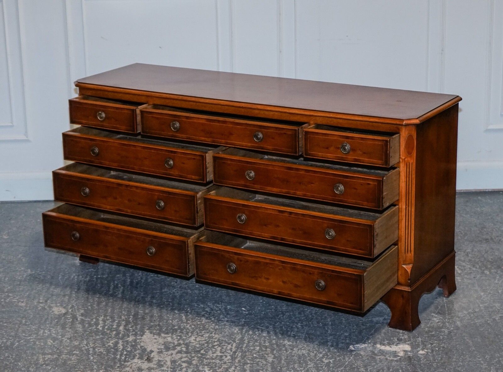 Georgian Style H.G. Hudson Burr Walnut Sideboard Bank Of Drawers Quality Made photo Furniture