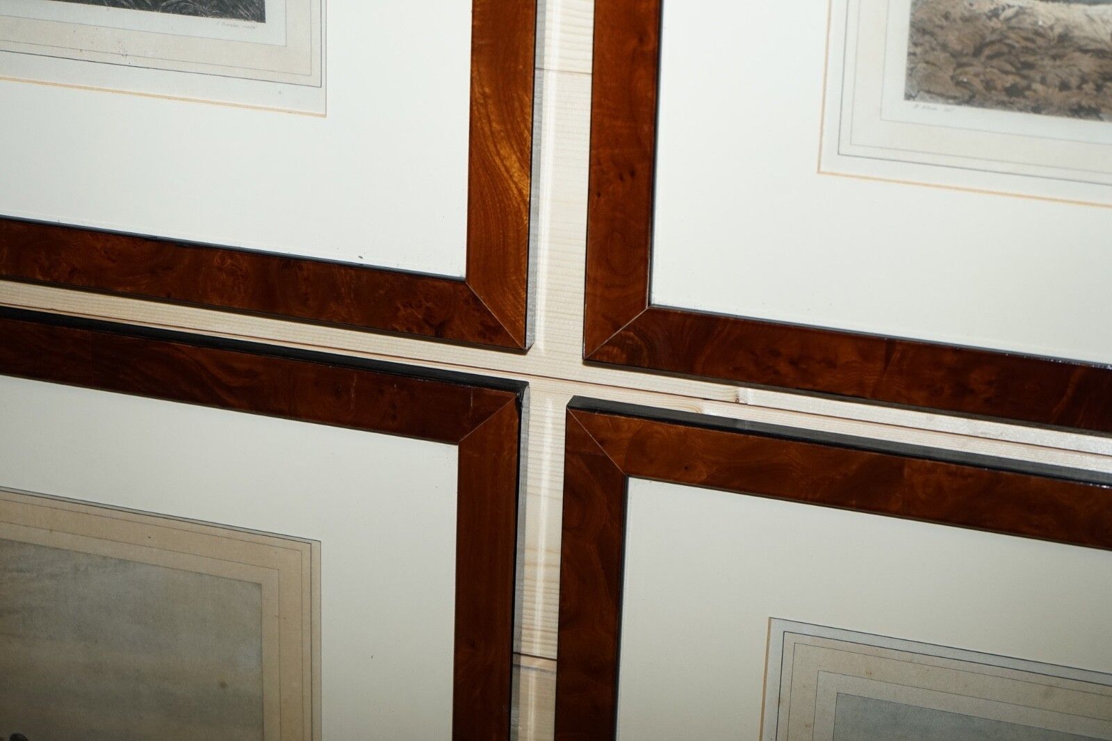photo vintage Set Of Four Prints Burr Walnut Frames In The Manner Of Henry Thomas Alken