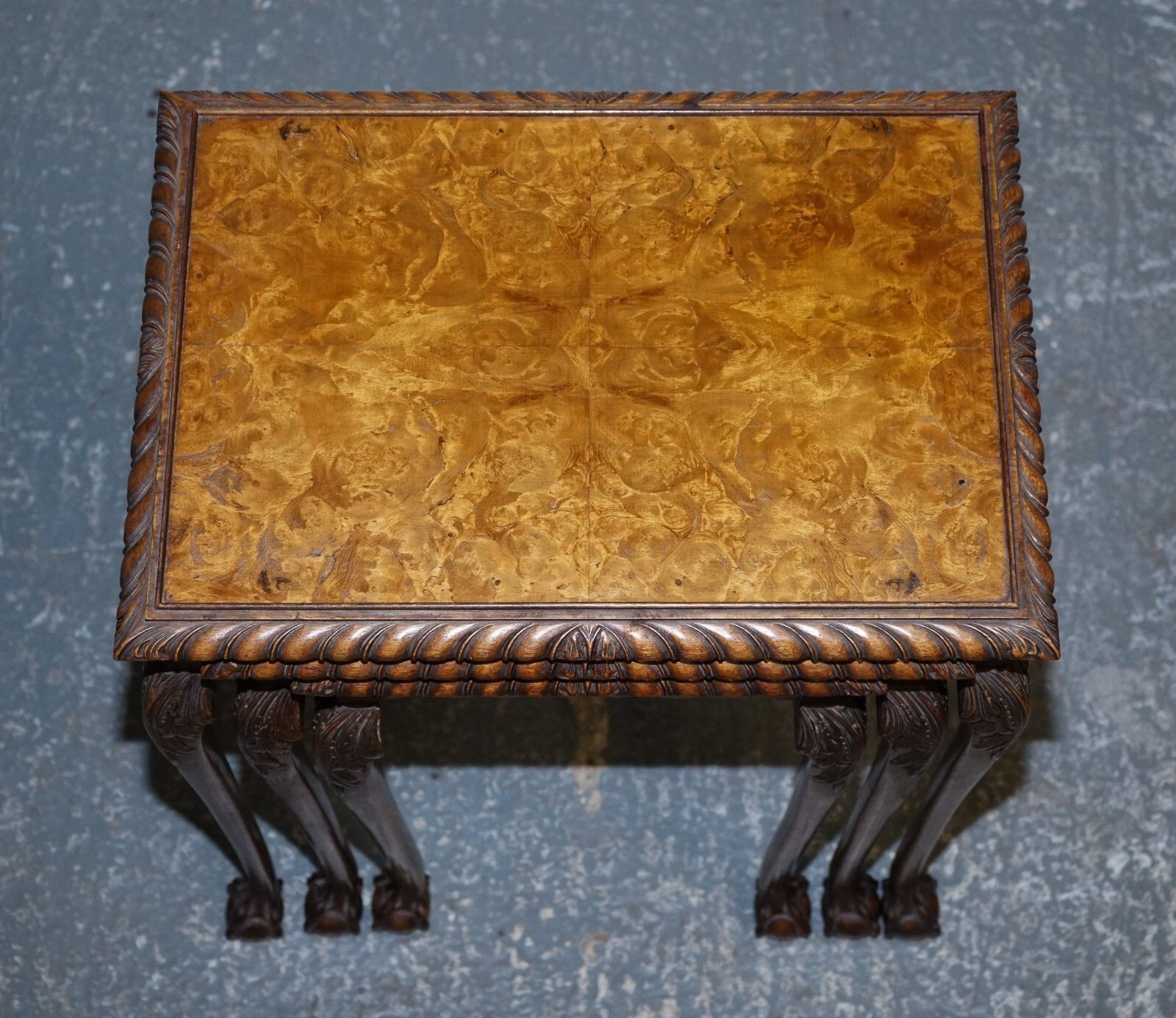 photo vinterior Stunning Burr Walnut Nest Of  Three Tables Carved Claw & Ball Feet
