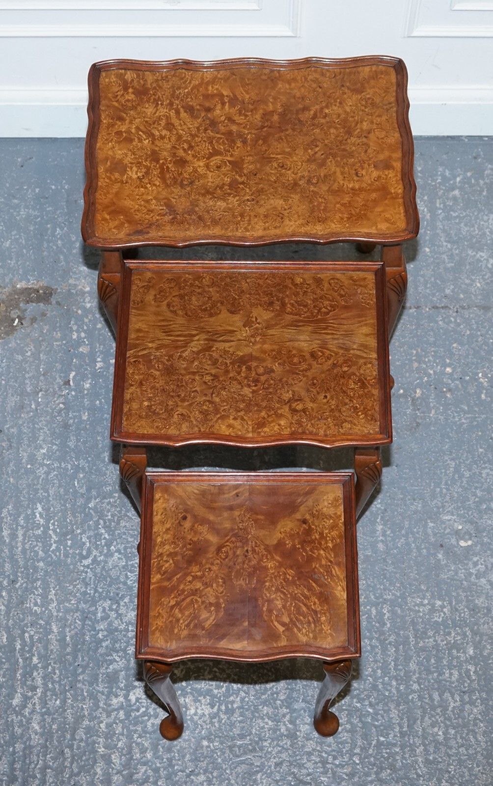 550.0 1920 Art Deco Burr Walnut Nest Of Three Tables Queen Anne Legs photo