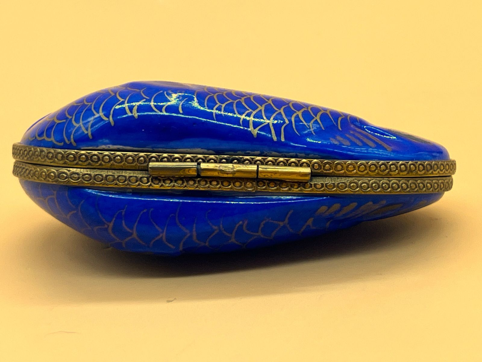 Peint Main Limoges Porcelain France Blue Fish Shape Trinket  / Jewelry Box. photo buy