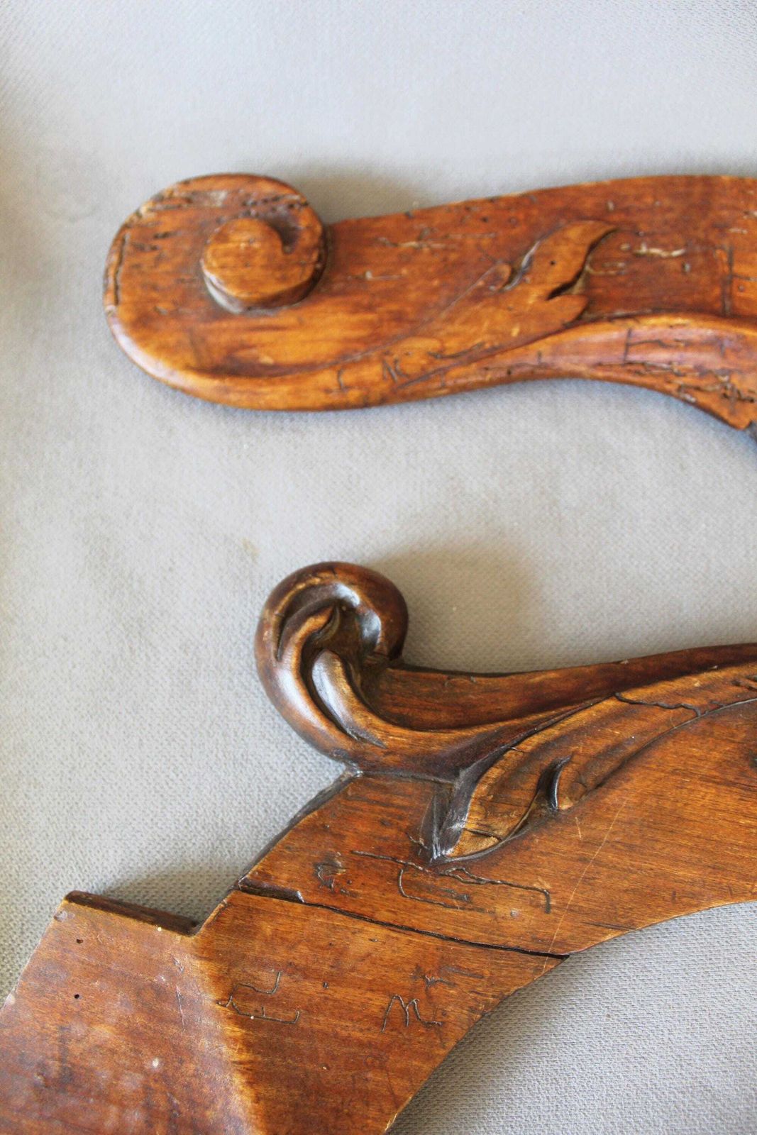 Set Of Two Large Antique French Flemish Ornate Wood Molding, Acanthus Architectural, Furniture, Wall Decor, Hand Carved, Ornamental photo vinterior