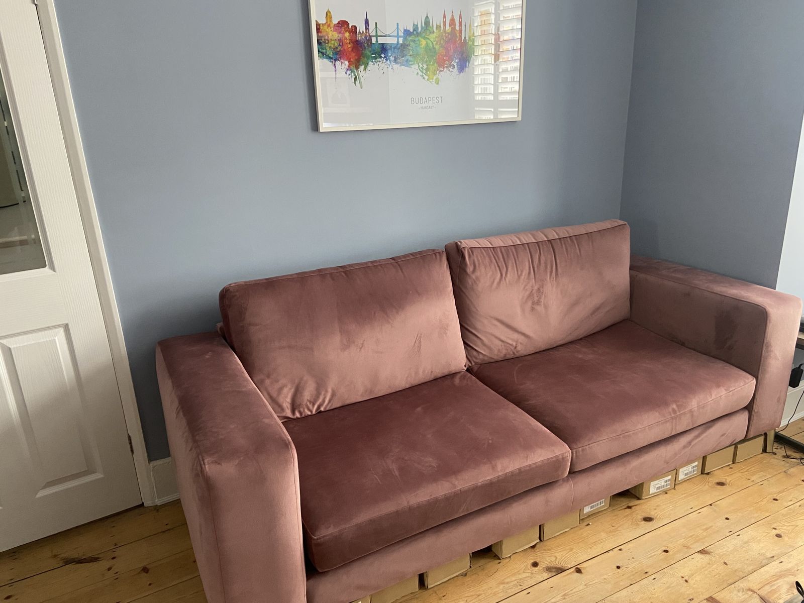 Dfs Mauve Darcy Velvet 4 Seater Sofa photo Furniture