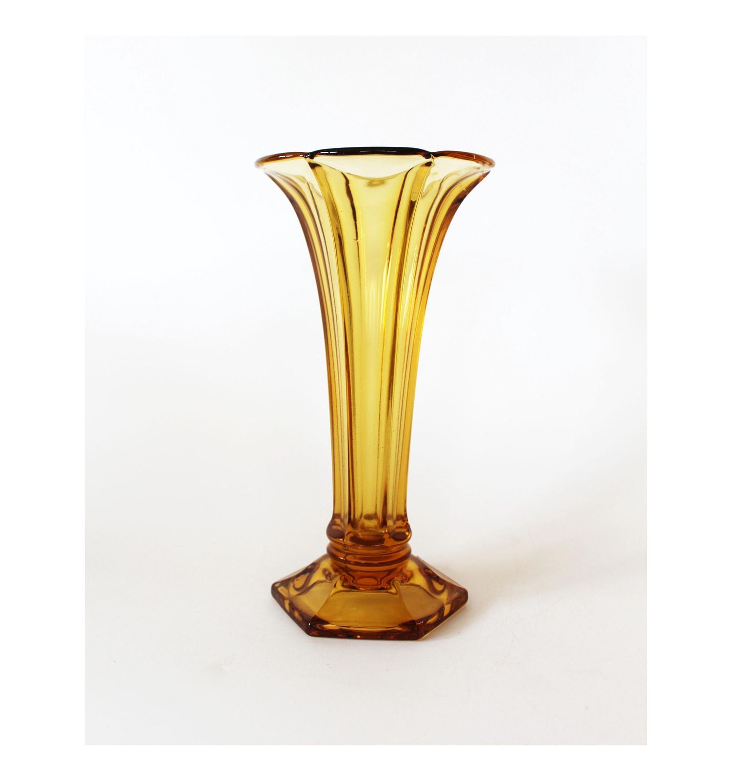 Art Deco Val Saint Lambert (Vsl) Amberkleurige Glazen Vaas, Charles Graffart België, Tulpvaas, Gesigneerd, Model American 1935, Luxval Serie