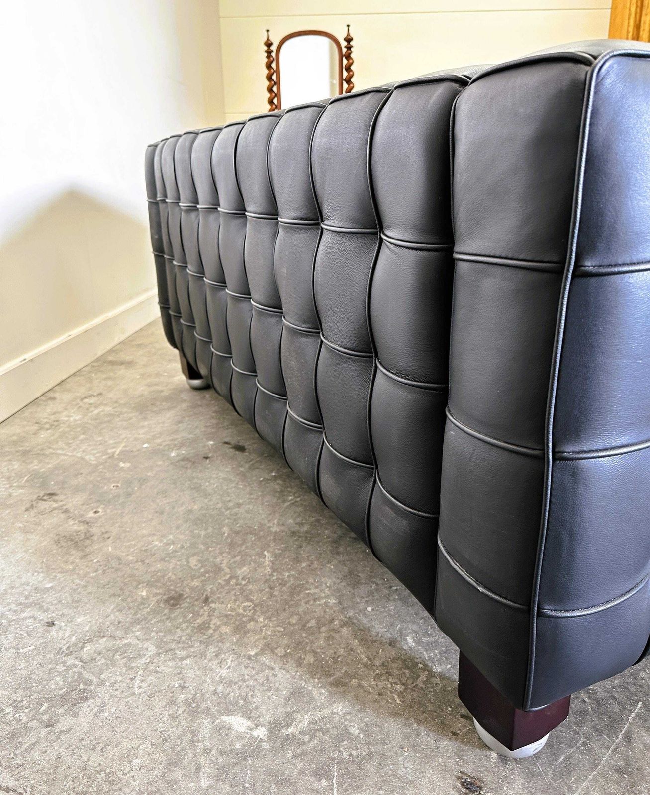 Josef Hoffmann Kubus Sofa In Zwart Leer Voor Wittmann, Oostenrijk. Ca. Jaren 1980. photo 4761.0