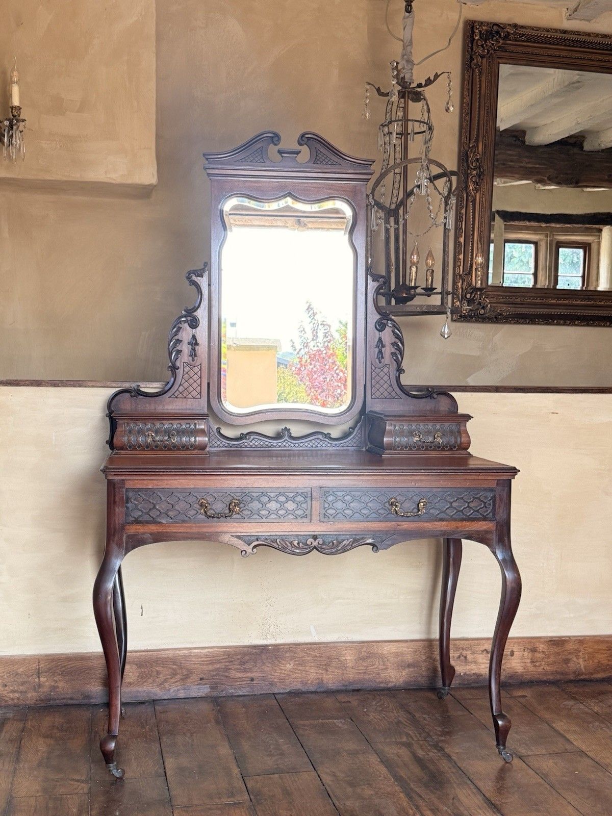 Fine  English Victorian Antique Mahogany Carved Dressing Table By Maple Co photo Furniture