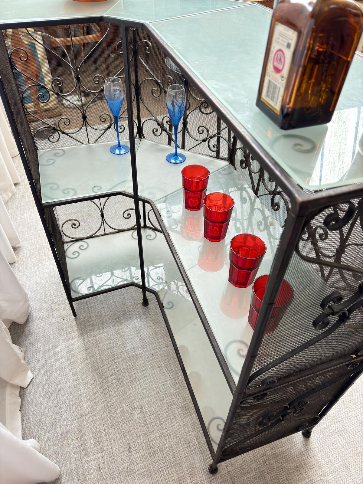 photo furniture Retro Vintage Cocktail Bar Reception Shop Counter With 1 Bar Stool